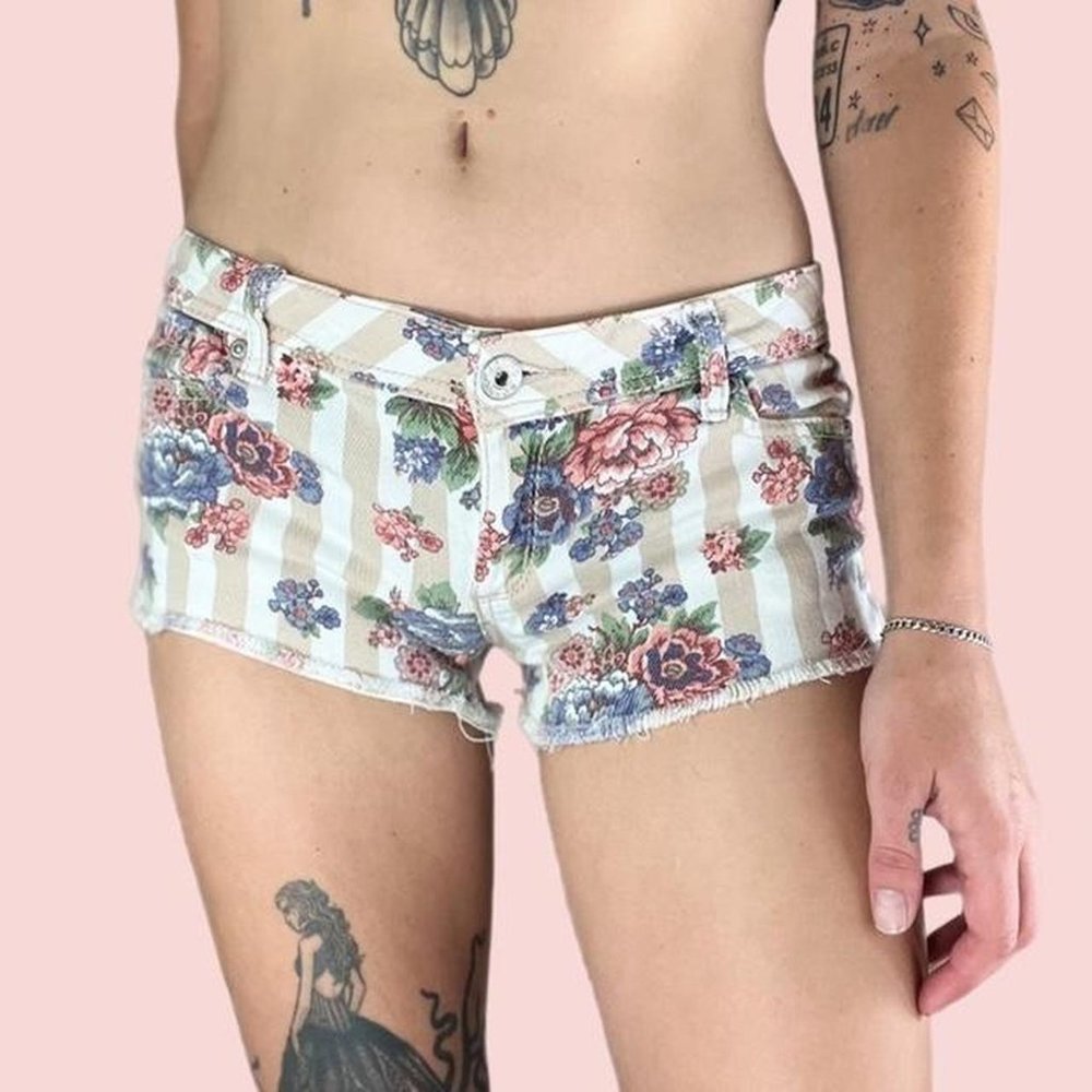 vintage low rise shorts